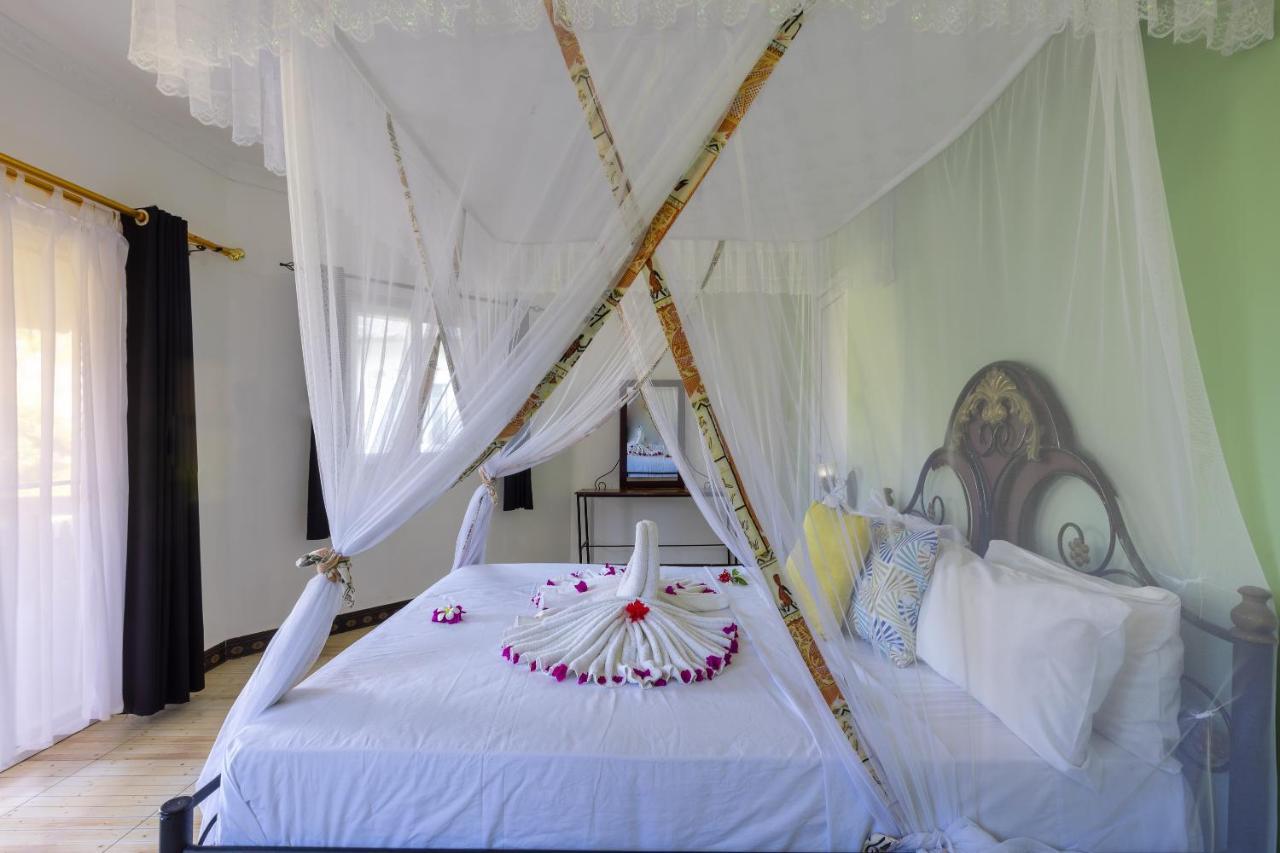 F-Zeen Boutique Hotel Zanzibar Uroa Exterior photo
